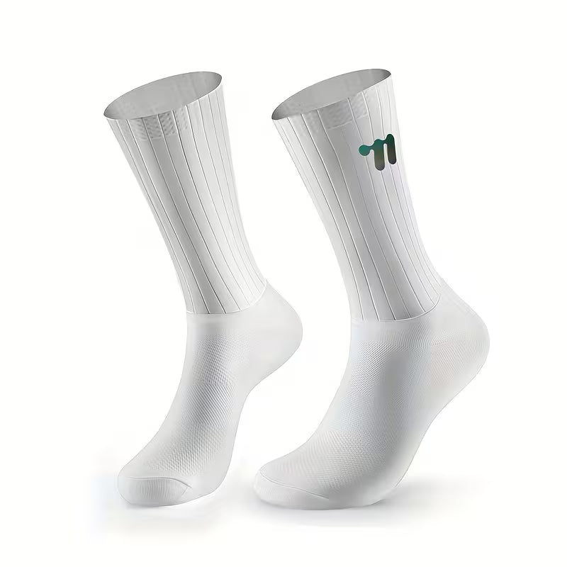 Calcetines de Ciclismo Aerodinámicos - Tela Italiana y Compresión Graduada